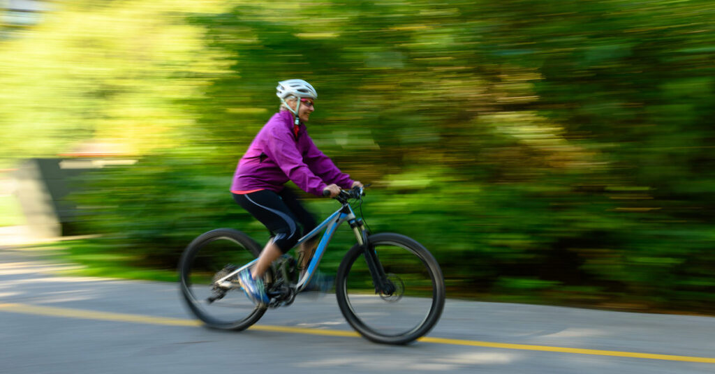 5 TIPS FOR SAFE CYCLING